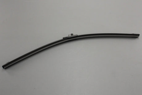 VW Phaeton 2002-16 RHD wiper blade (front right) 3D2955426A