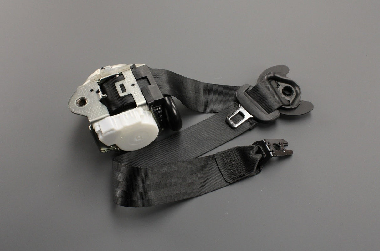 Skoda Octavia 2020-on seat belt (front left) 5E3857705A RAA