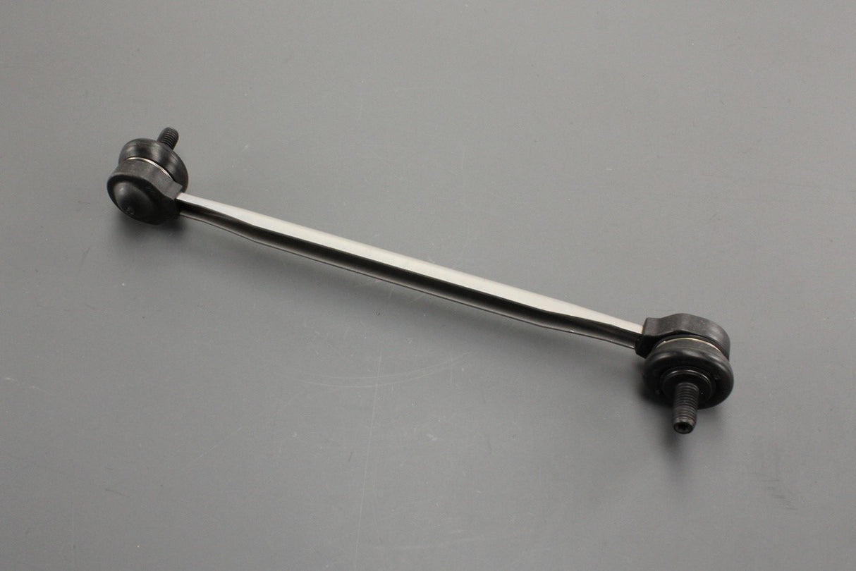 VW Polo 6R 6C Skoda Fabia SEAT anti-roll bar drop link (front) 6R0411315