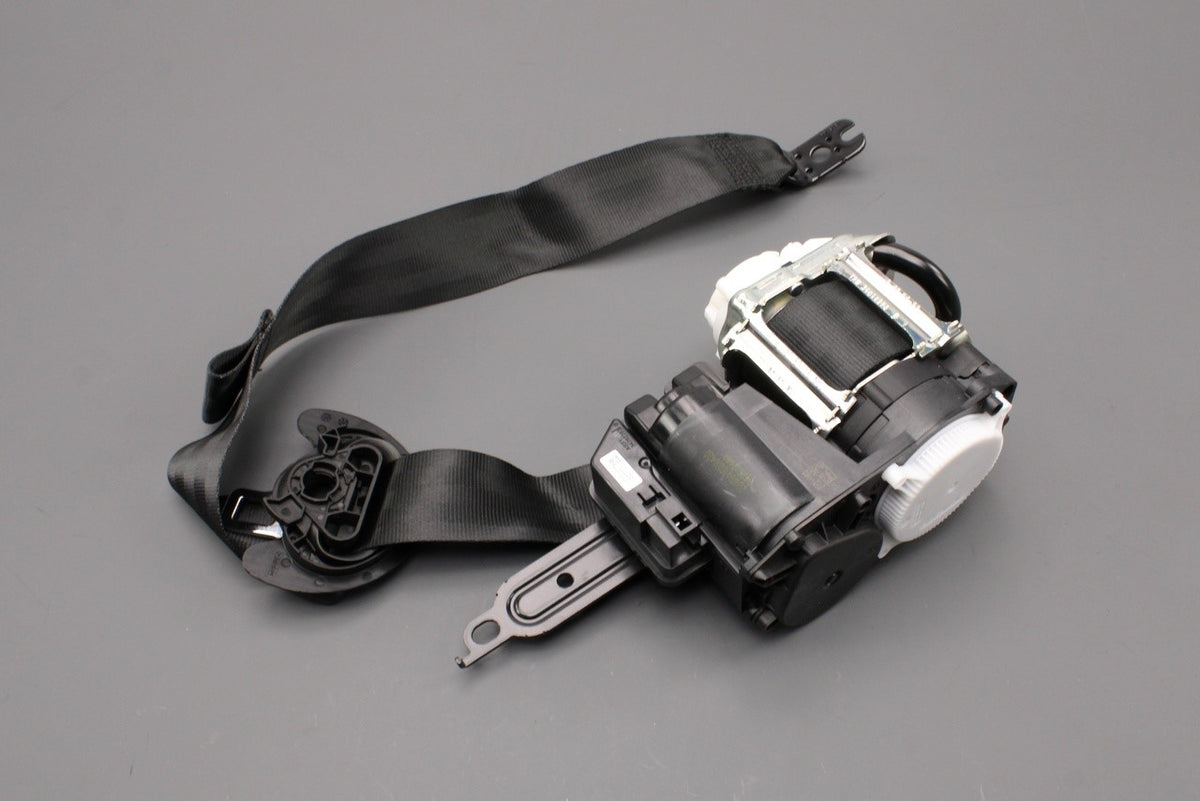 Audi A3 RS3 2020-on three point seat belt (front right) 8Y0857706H 041, view 1