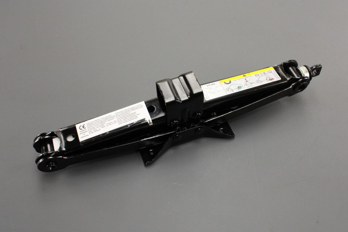 VW Tiguan Audi RSQ3 Skoda SEAT spare wheel jack (no handle) 5QF011031C