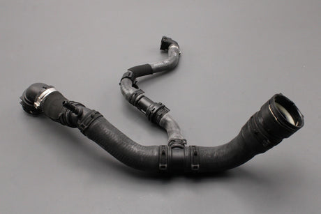 Range Rover 2013-2022 4.4L V8 upper coolant radiator hose LR113134