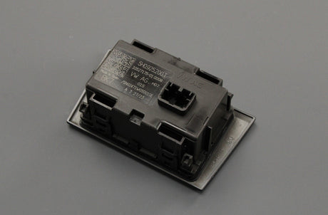 VW Golf MK8 2020-on multi push button 5H0925200T VKE