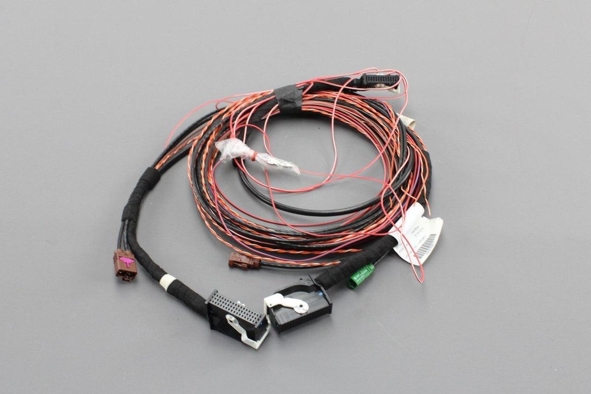 VW Transporter T5.1 wiring harness for reversing camera RHD 7E7971327A, view 1