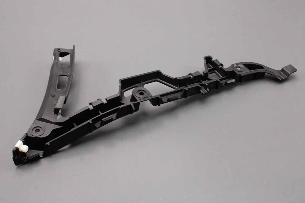 Range Rover Sport 2010-2013 rear bumper mounting bracket (left) LR015111, view 1
