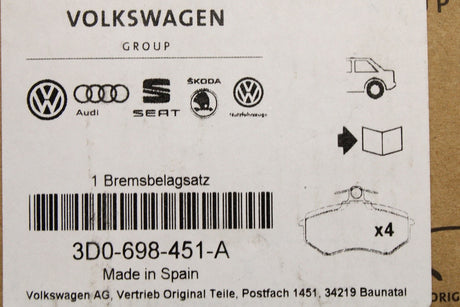 VW Phaeton 2002-16 brake pads set (rear) 3D0698451A