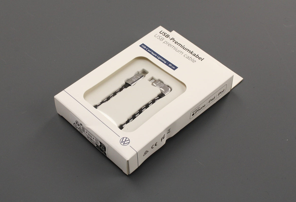 VW Volkswagen USB-C to Apple Lightning iPhone cable 30cm 000051446AC, view 1