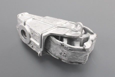 Audi A4 S4 A5 S5 A5 S6 A7 A8 RS4 RS5 RS6 exhaust bracket 8K0253144M