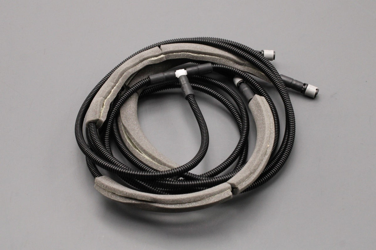 Land Rover Discovery Sport 2015-on RHD windscreen washer hose LR127341, view 1