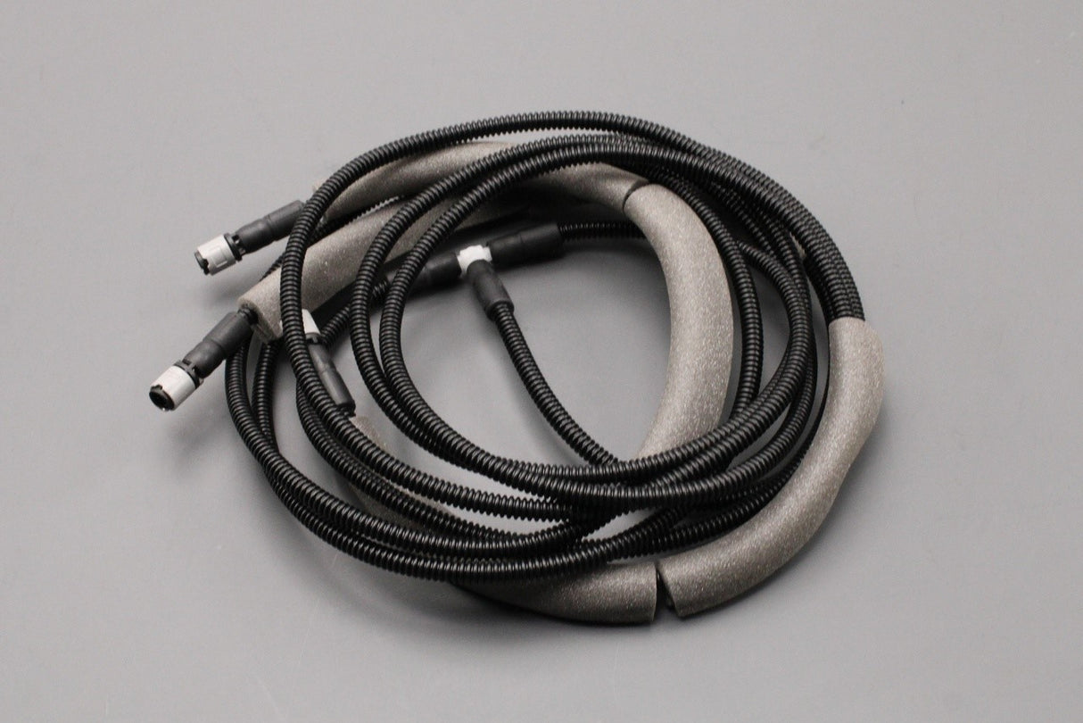 Land Rover Discovery Sport 2015-on RHD windscreen washer hose LR127341