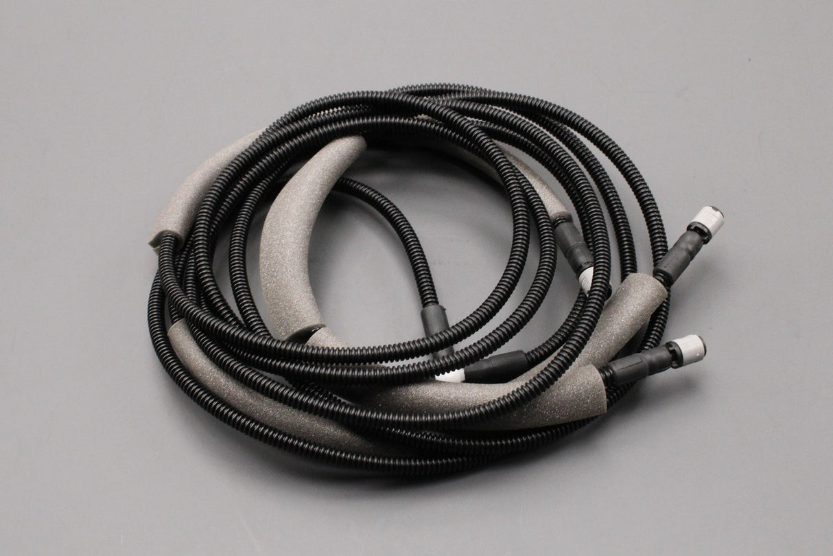 Land Rover Discovery Sport 2015-on RHD windscreen washer hose LR127341