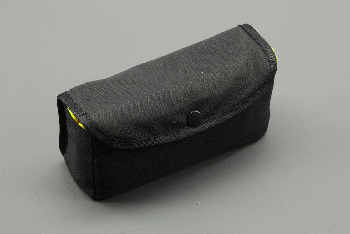 Audi hi-visibility roadside safety vest 8W0093056A, view 1