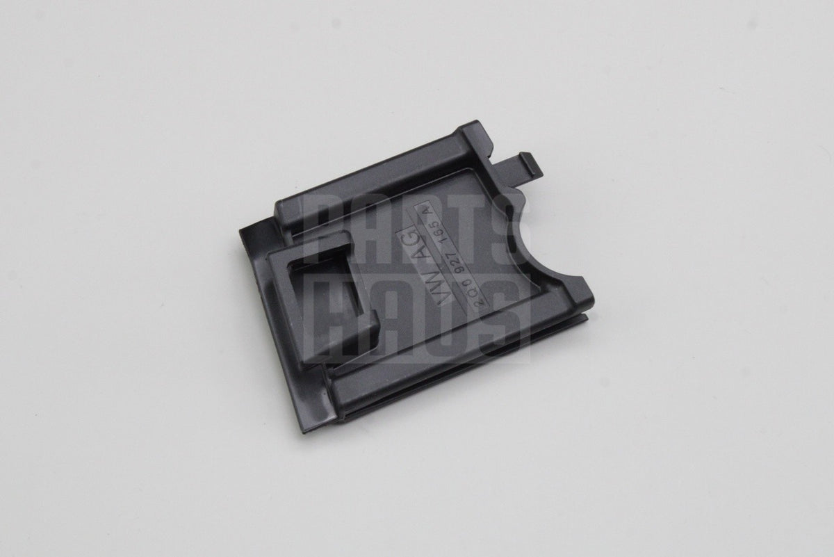 VW Polo AW Audi A1 Skoda Fabia SEAT Ibiza fuse box cover trim 2Q0927165A