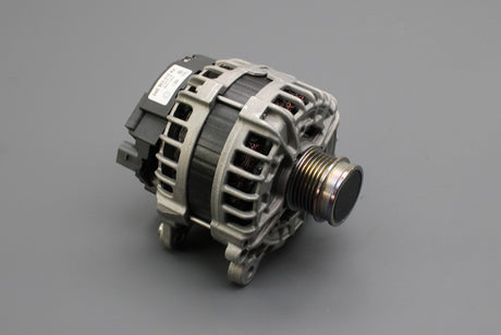VW Golf Skoda SEAT 1.0 1.2 1.4 1.5 TSI alternator (180A) 04E903015RX