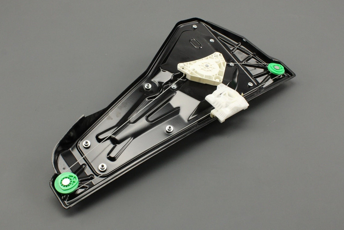 Land Rover Discovery 4 2010-2016 rear window regulator (right) LR052109, view 1