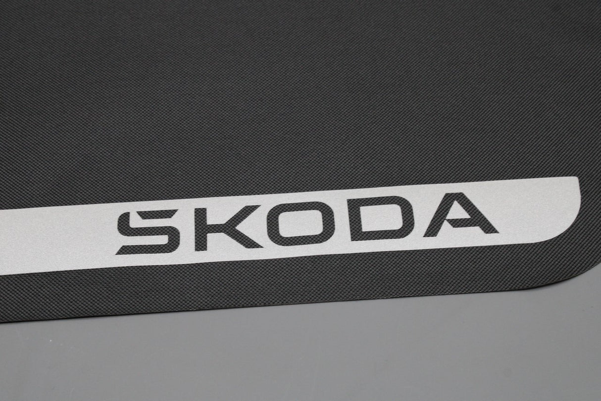 Skoda Karoq Kodiaq Octavia Superb rear bumper protector mat 3P0071336