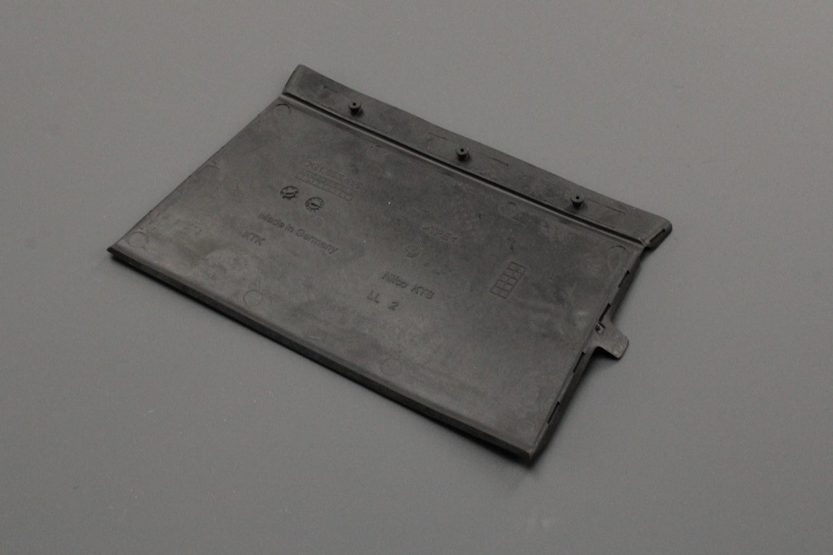 VW Passat B8 15-23 centre console compartment insert mat 3G1863416C 82V