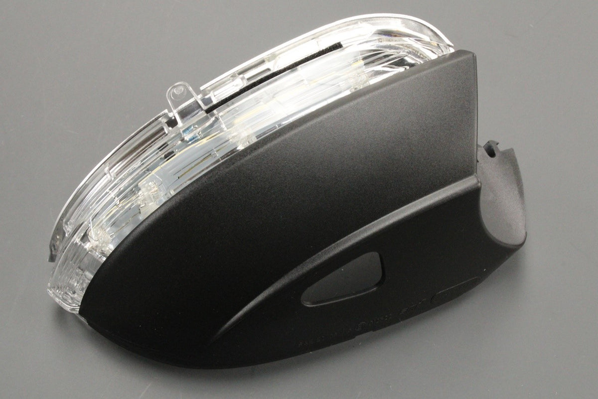 VW CC Eos Jetta Scirocco wing mirror indicator unit (right) 3C8949102E, view 1