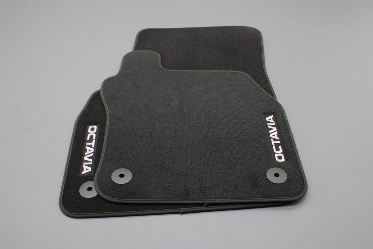 Skoda Octavia 2013-2021 RHD textile foot mats set 5E2061404C