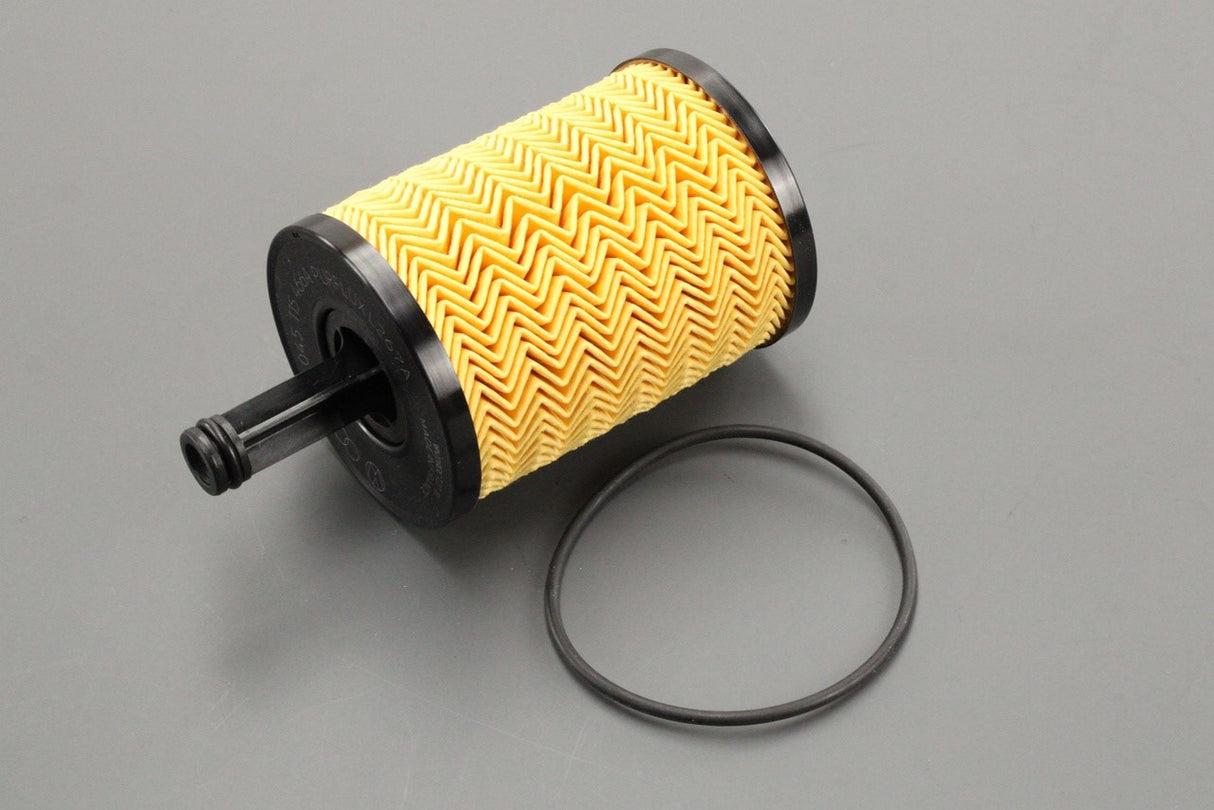 VW Lupo Golf Audi A2 A6 TT SEAT Ibiza oil filter element 071115562A