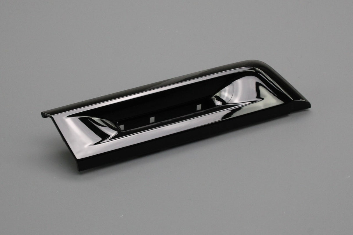 VW Golf MK8 2020-on RHD gloss black centre console trim 5H2863099A 041