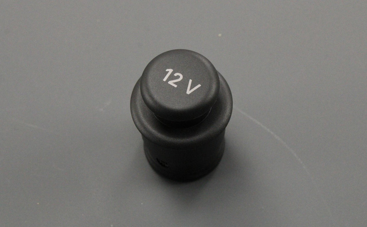 Skoda Superb 2015-on 12v socket blank plug cover 3R0919311 9B9, view 1