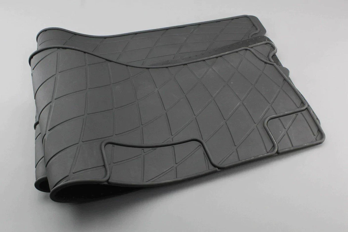 VW Caravelle T5 2003-09 All weather rear rubber mat set ZGB7HB061511