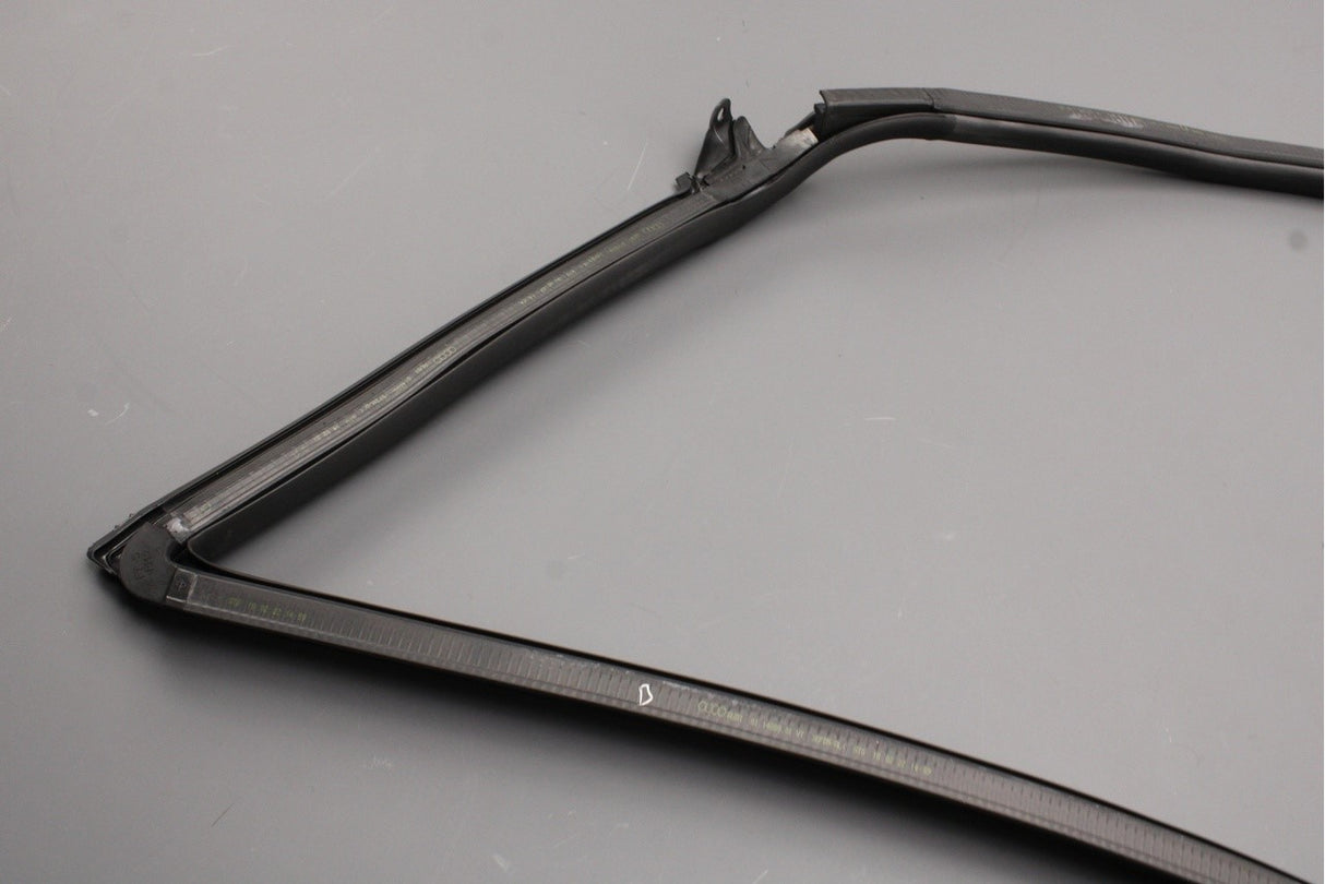 Audi A5 S5 RS5 Sportback 17-on inner door seal (front right) 8W8831708A