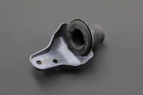 VW Transporter T6.1 Crafter 17-on exhaust hanger bracket 2N0253144