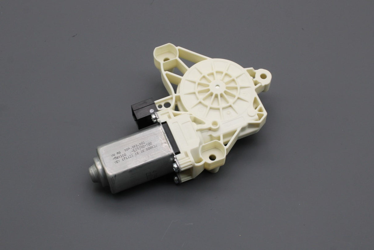VW Tiguan Allspace Audi Q5 2017-on front window motor (right) 80A959802
