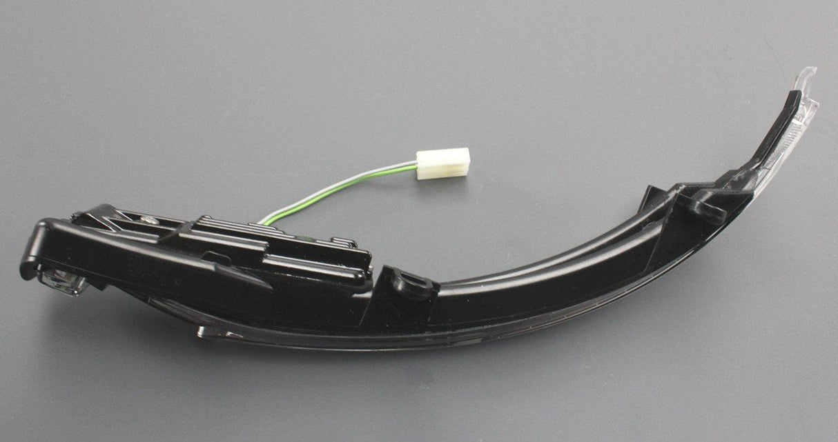 Audi Q5 Q7 09-17 exterior wing mirror indicator light (left) 4L0949101A