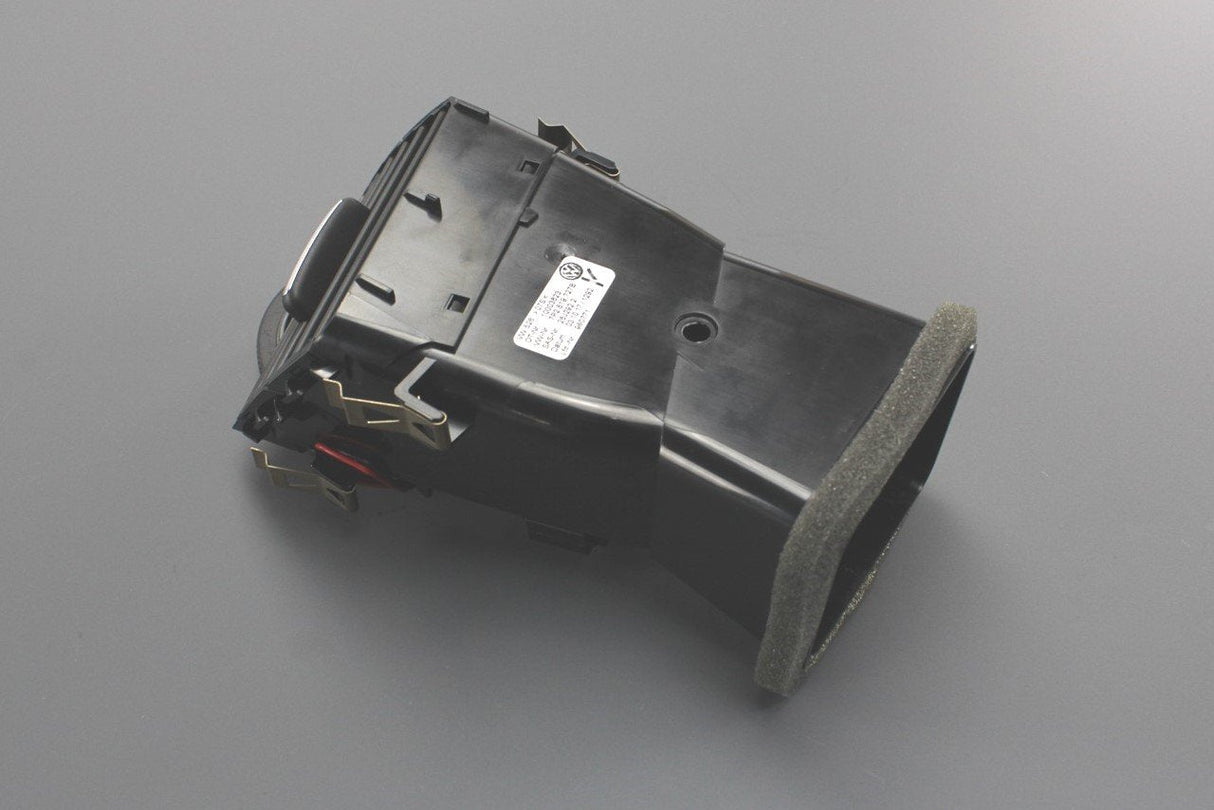 VW Touareg 7P 2015-18 dashboard air-vent (centre right) 7P2819727B UBN