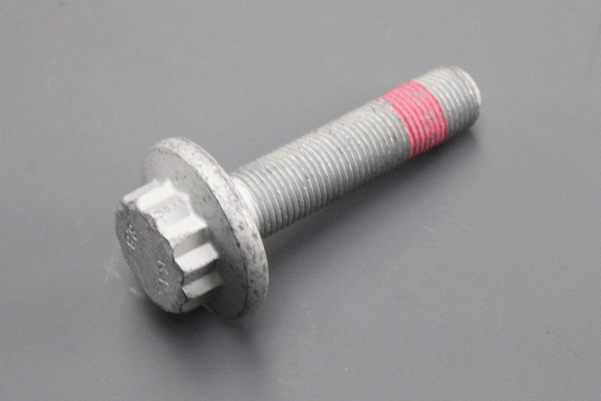 VW Golf MK7 MK8 Audi RS3 TTRS Skoda SEAT driveshaft bolt WHT005437A, view 1