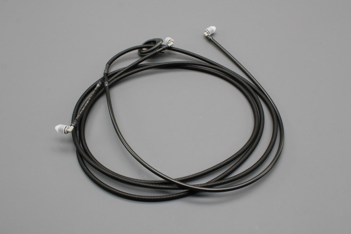Skoda Karoq 2018-on windscreen washer pipe hose 57A955667G