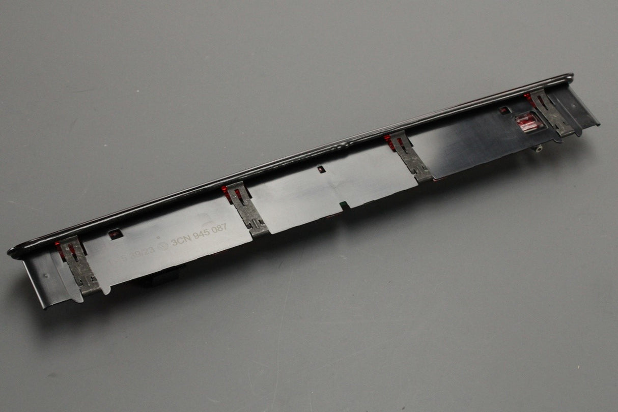VW Sharan Up! Skoda Fabia SEAT Mii 3rd high level brake light 3CN945087