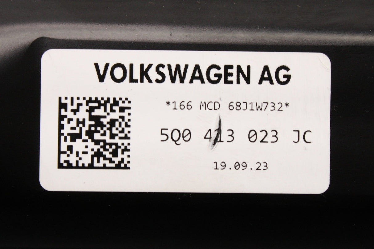 Skoda Octavia 5E 2013-2020 front gas shock absorber (x1) 5Q0413023JC