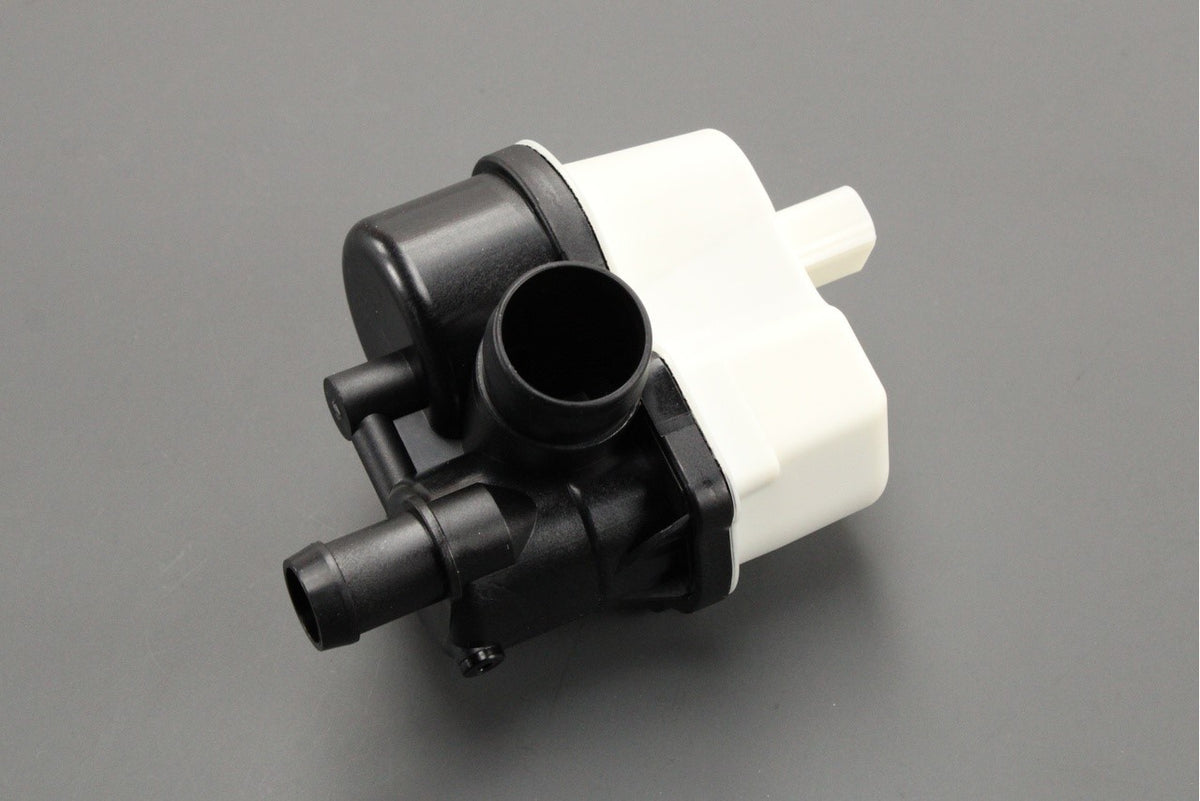 VW Golf MK7.5 Audi A3 Q5 emissions system leak detection pump 7L0906243A, view 1