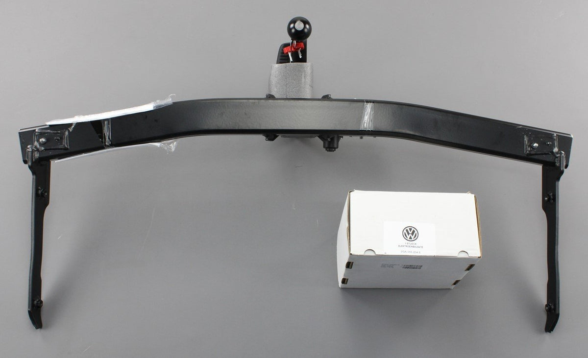 VW T-Roc 2021-Onward Detachable tow bar and electrical kit 2GA092150C, view 1
