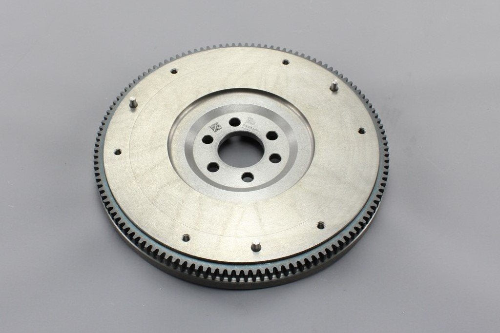 Skoda Fabia Rapid Roomster 1.2ltr 3 cylinder flywheel 03D105269D, view 1