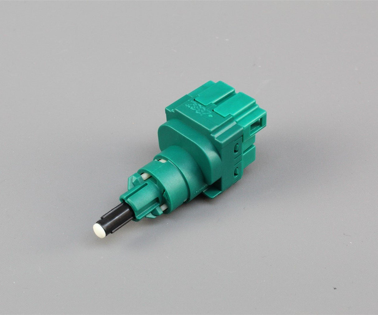 VW Transporter Beetle Bora Caddy Brake light switch 4 pin 1C0945511A RDW