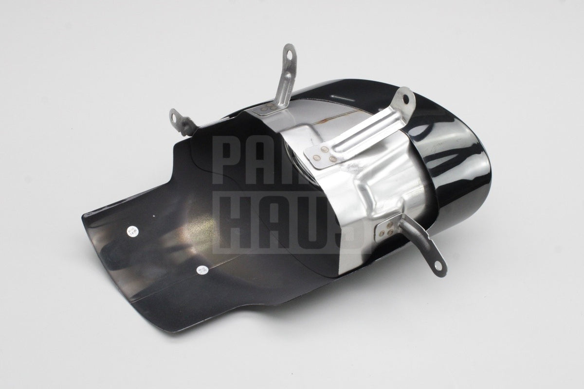 Audi RSQ8 2020-on 4.0 V8 exhaust tail pipe tips (left & right) 4M8253825/826D