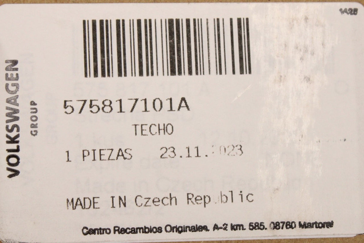 Skoda Karoq 18-on SEAT Ateca 16-on panoramic roof body panel 575817101A