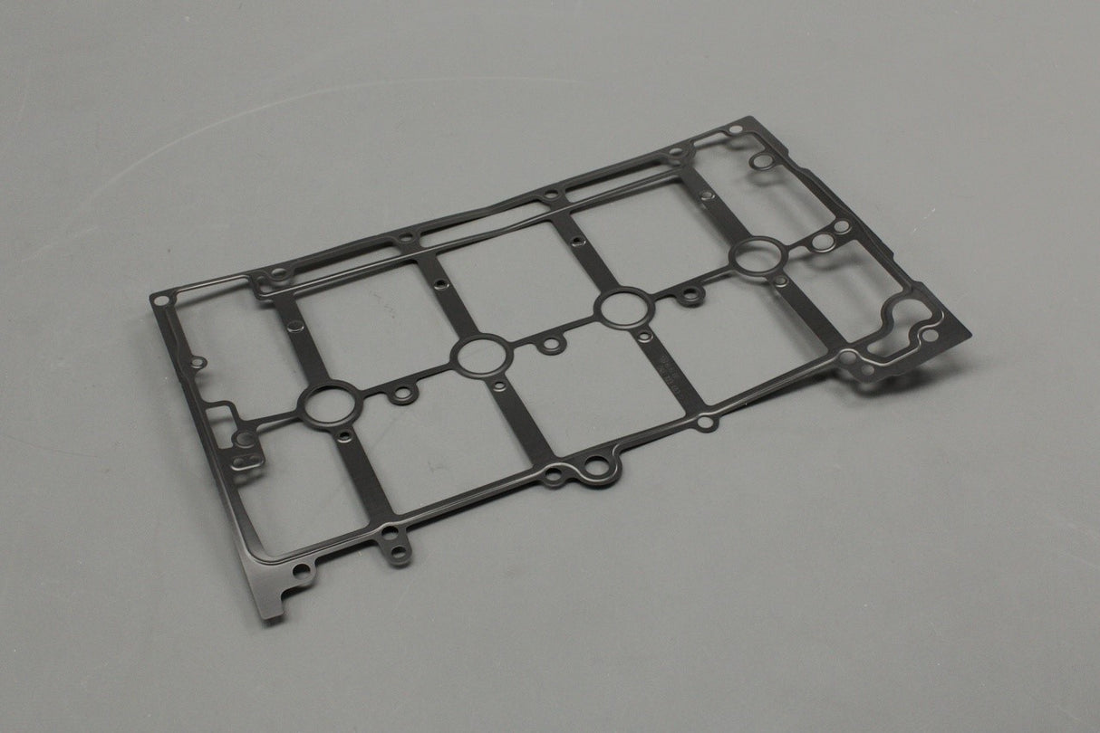 VW Golf Audi Skoda SEAT 2015-on rocker cover gasket (1.5 TSI) 04E103483S
