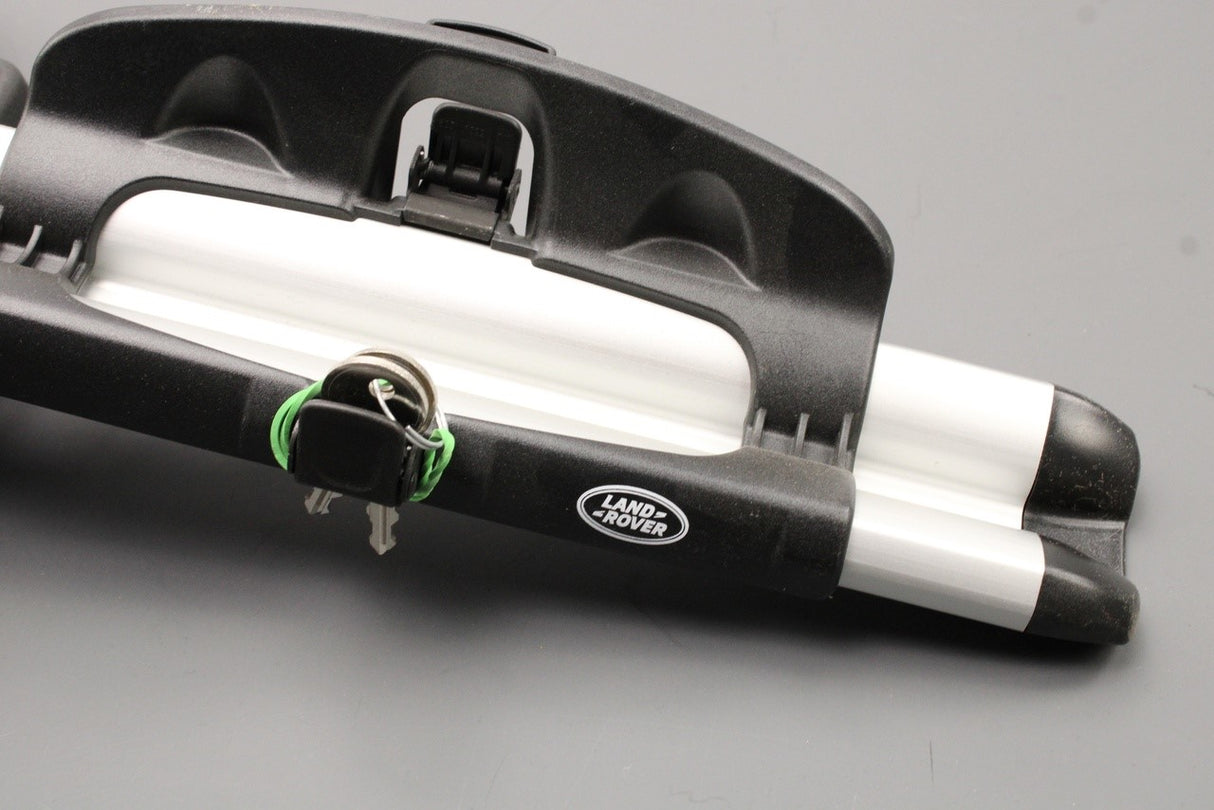 Land Rover accessory roof bar bicycle carrier VPLFR0091
