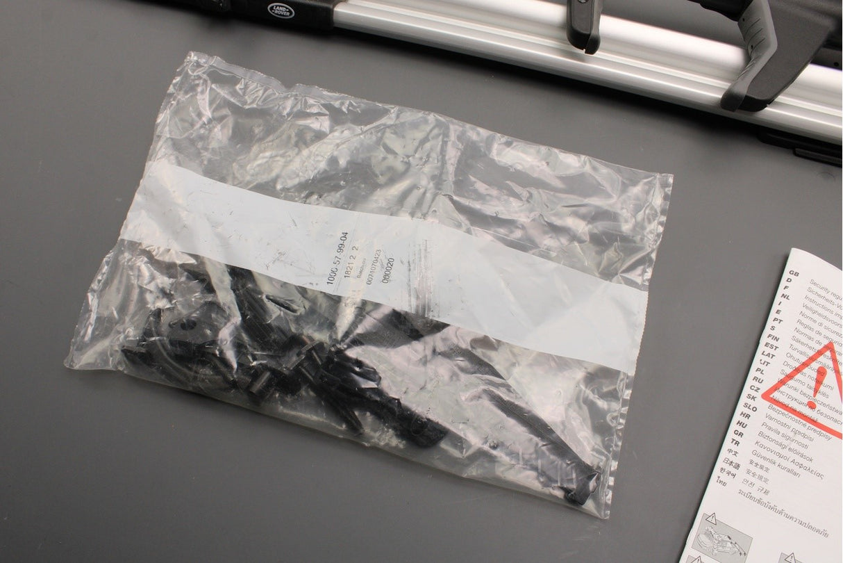 Land Rover accessory roof bar bicycle carrier VPLFR0091