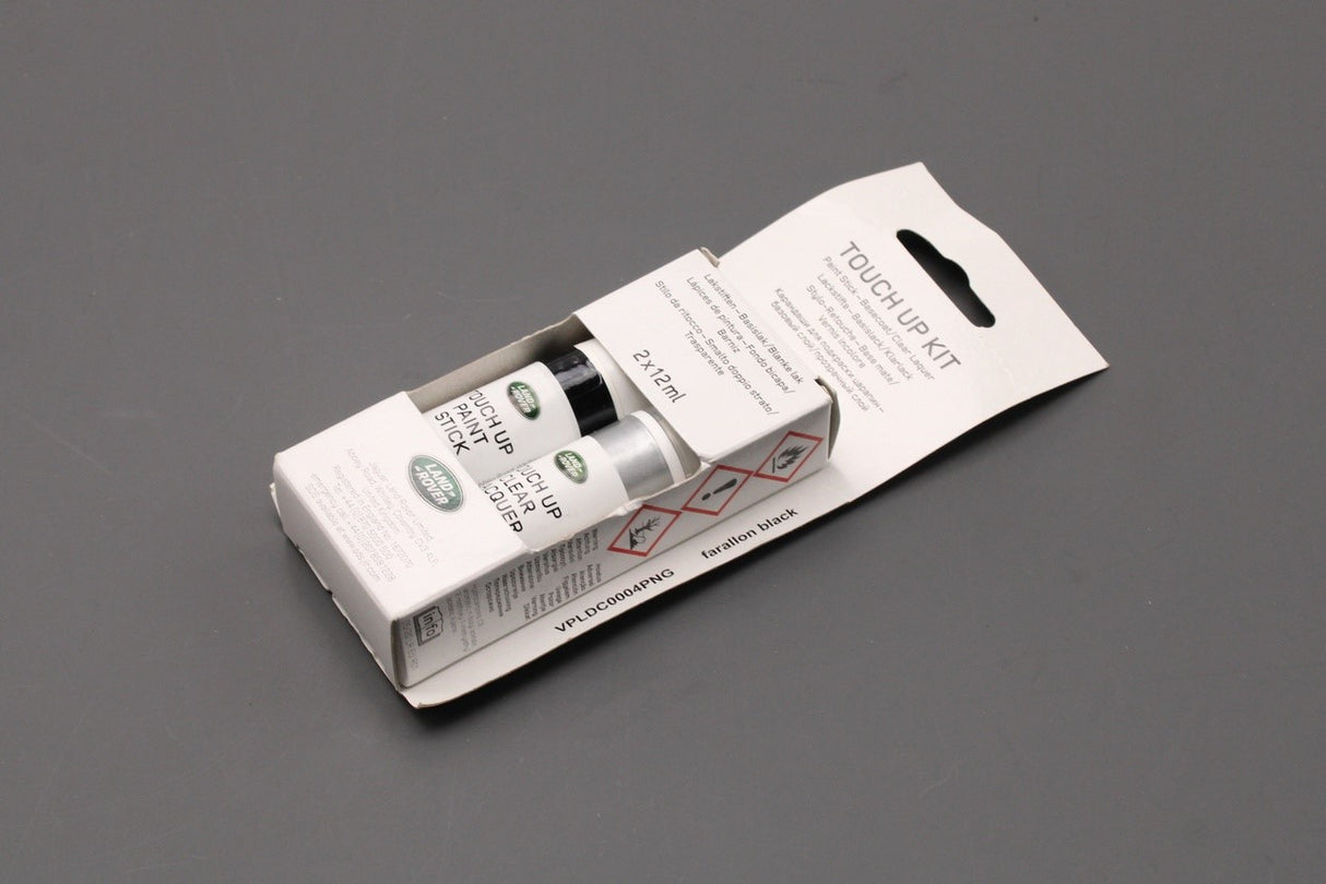 Land Rover Range Rover touch up paint (farallon black) VPLDC0004PNG
