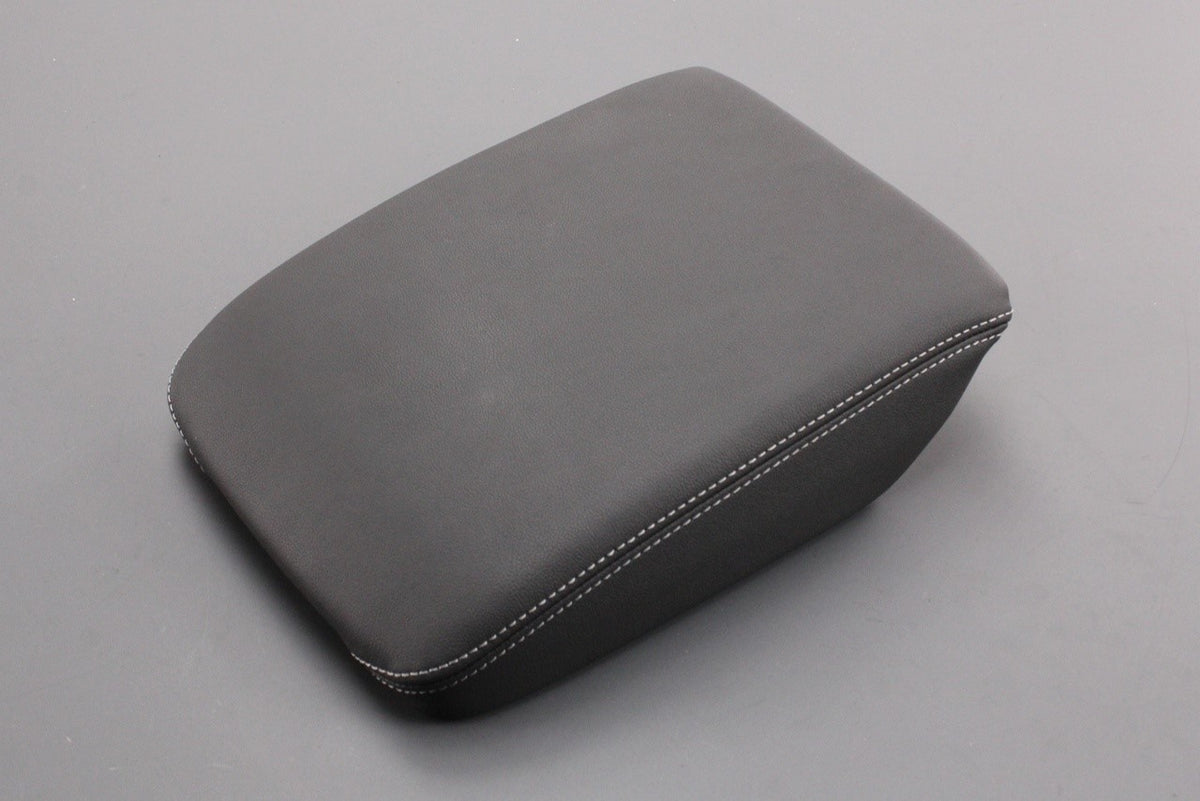 Audi Q5 SQ5 18-on front leather armrest (soul/rock grey) 80A864207M GYM, view 1