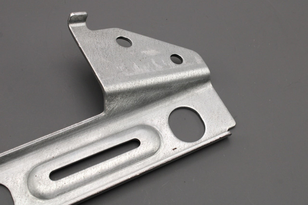 Range Rover Evoque L551 2019-on upper radiator bracket (left) LR136778