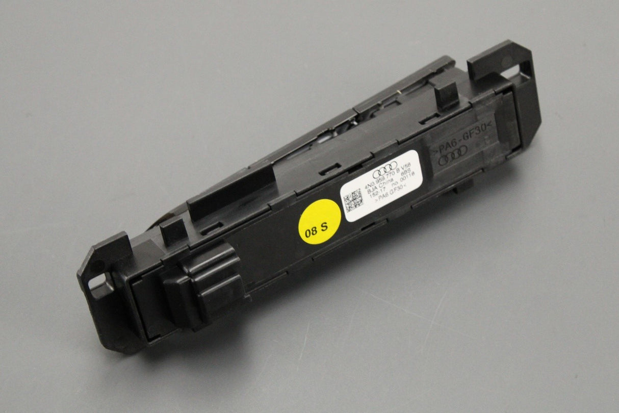Audi A8 S8 18- seat position memory switch (front right) 4N0959770B V58