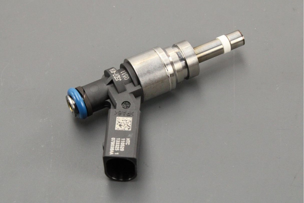 VW Touareg Audi RS6 R8 injector valve x1 (4.2L V8 5.2 V10) 079906036AA